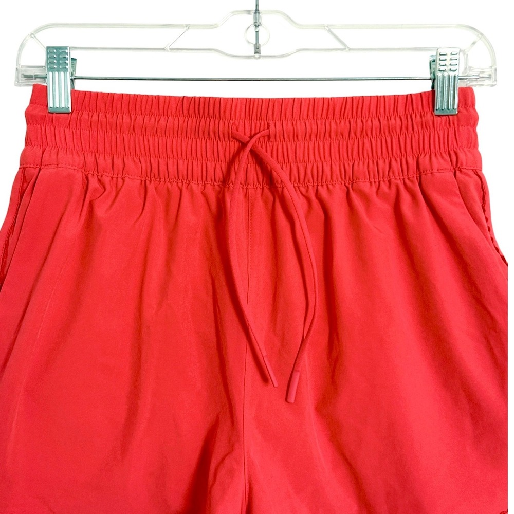 Athleta Weekender High Rise Run
Short XS - Picture 7 of 10